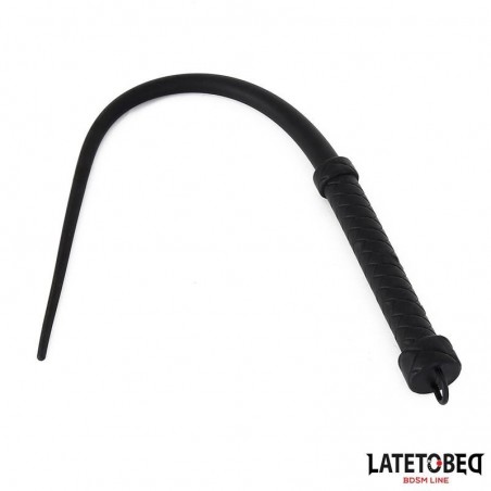 Fouet en silicone noir 63.5cm LATETOBED