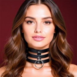 Collier large avec anneau...